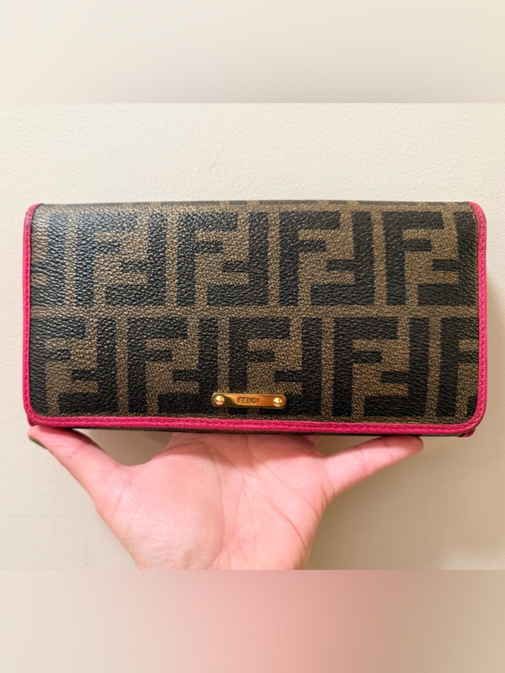 *Gorgeous* Authentic Fendi - Zucca Wallet w/ Pink Trim (full inclusion)